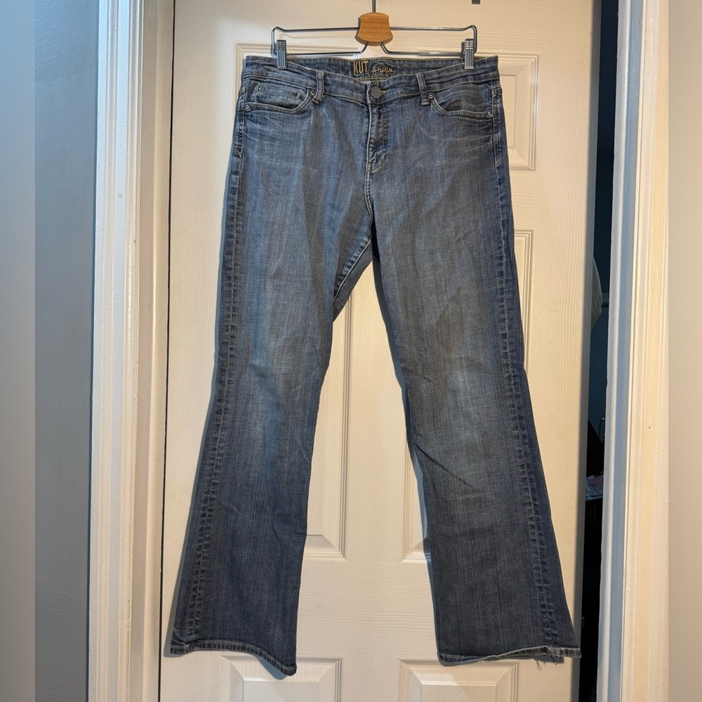 Kut from the Kloth Bootcut Flare Jeans Size 14 Medium Wash Stretch